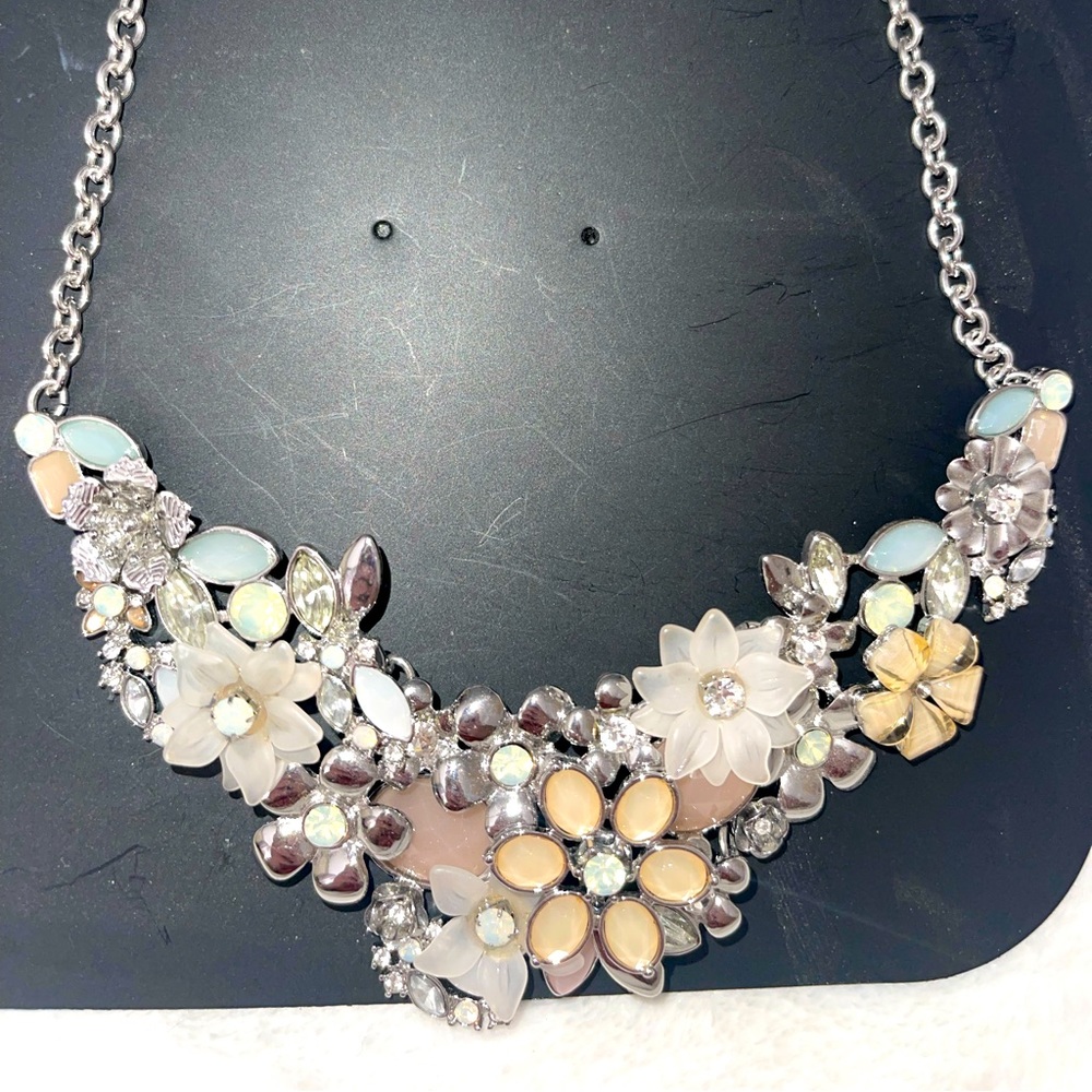 NWT lane bryant statement necklace